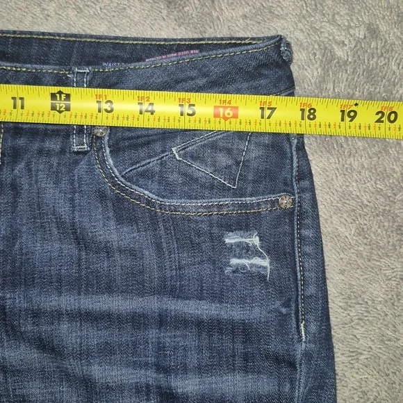 Vigoss Distressed Blue Jeans - Picture 11 of 16